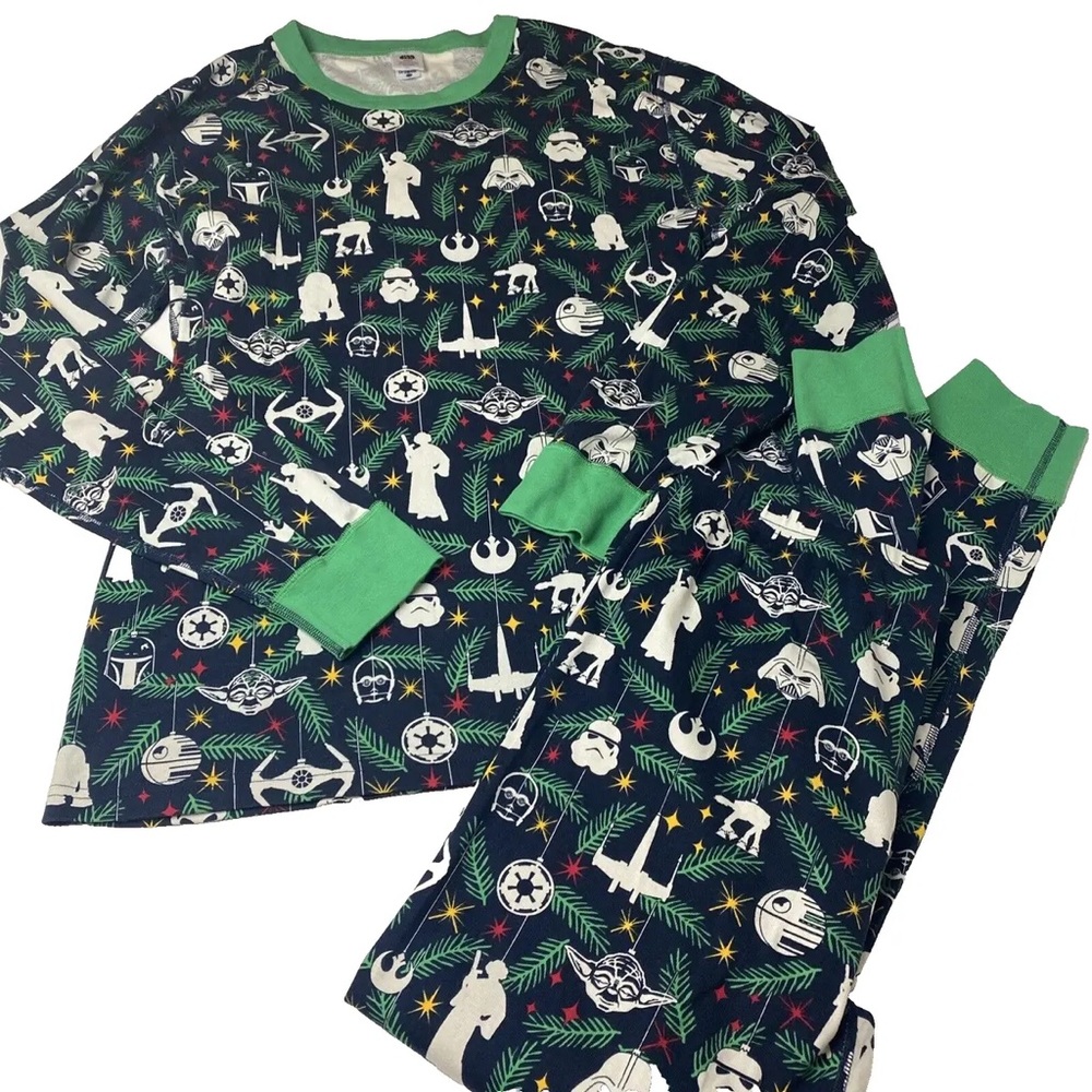 Hanna Andersson adult Large Star Wars holiday PJs
